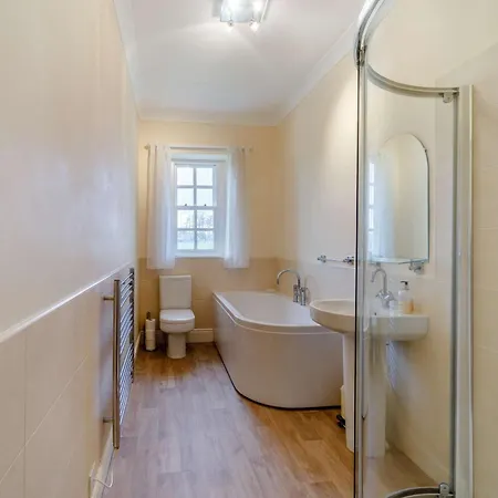 Holiday home 4 Bed In 85979