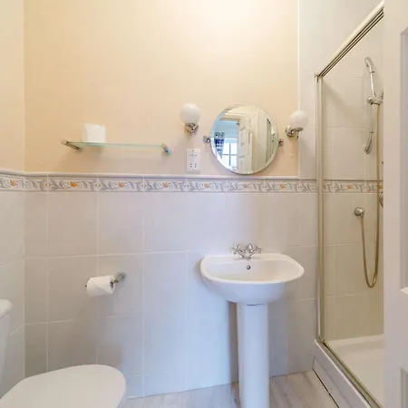 Holiday home 4 Bed In 85979 Buttermere