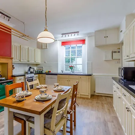 4 Bed In 85979 Holiday home Buttermere